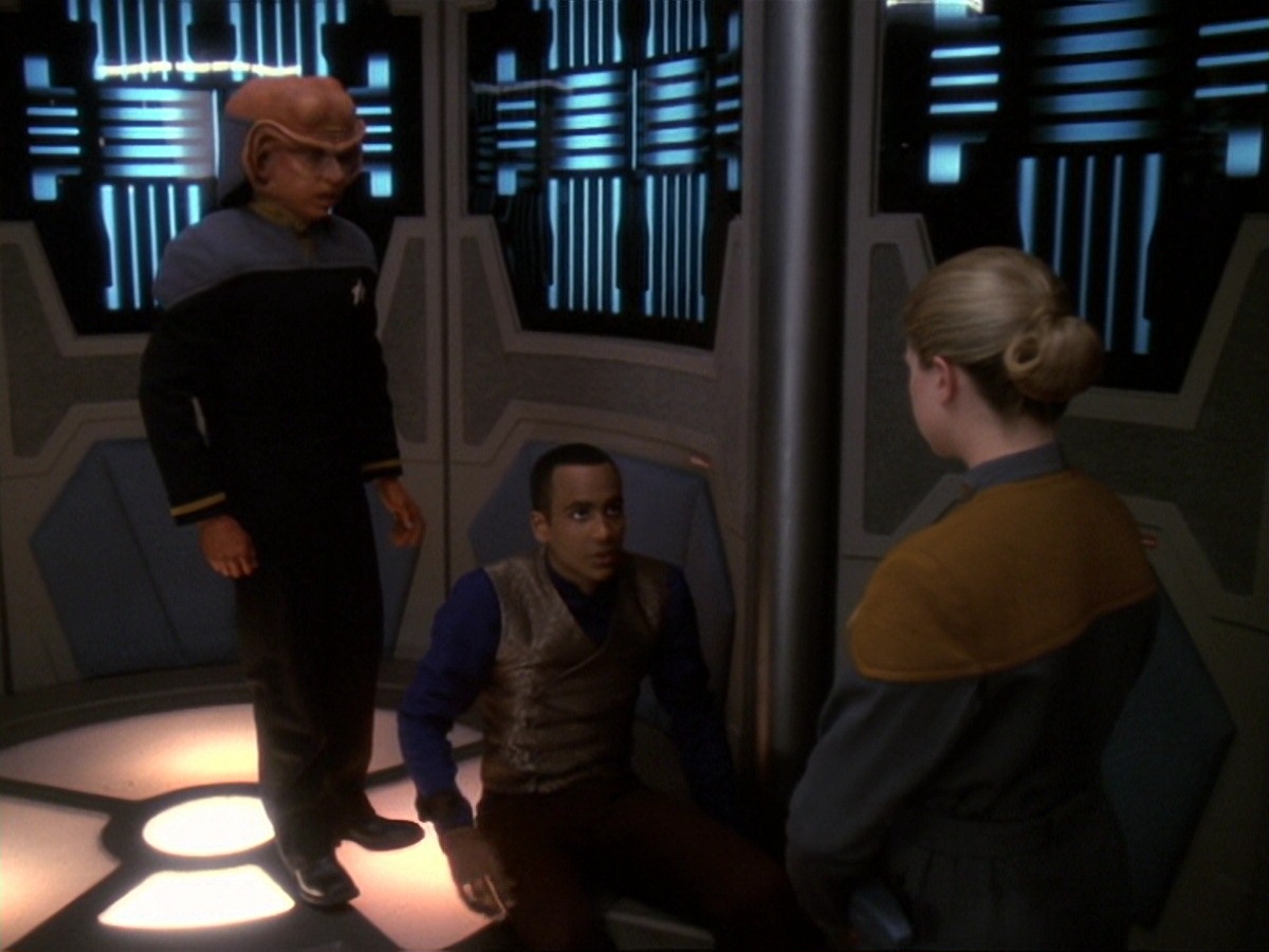 extant_StarTrek_DS9_6x22-Valiant_0820.jpg
