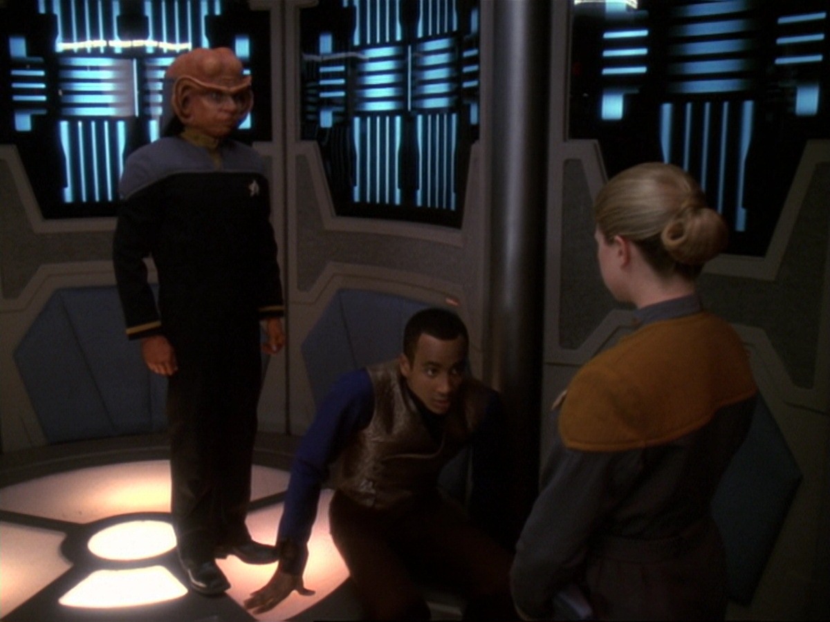 extant_StarTrek_DS9_6x22-Valiant_0822.jpg
