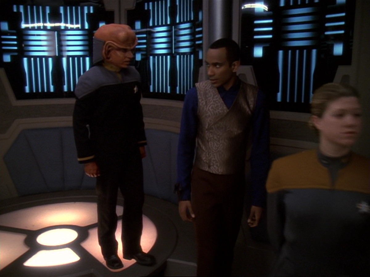 extant_StarTrek_DS9_6x22-Valiant_0837.jpg