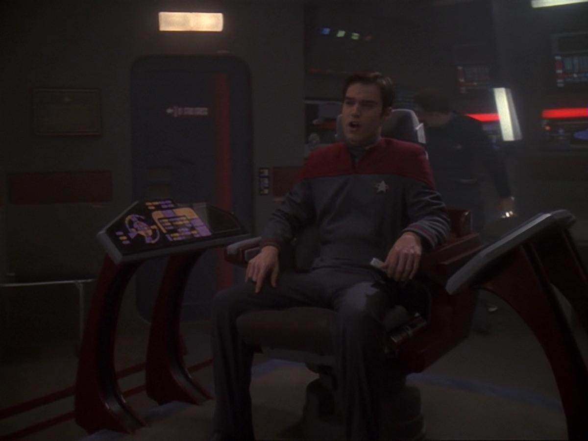 extant_StarTrek_DS9_6x22-Valiant_0853.jpg