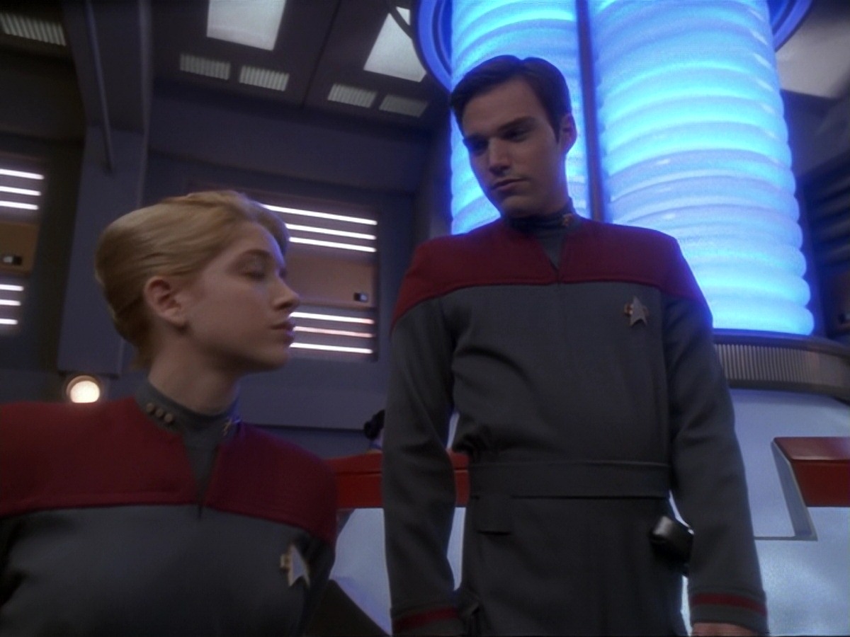 extant_StarTrek_DS9_6x22-Valiant_1716.jpg