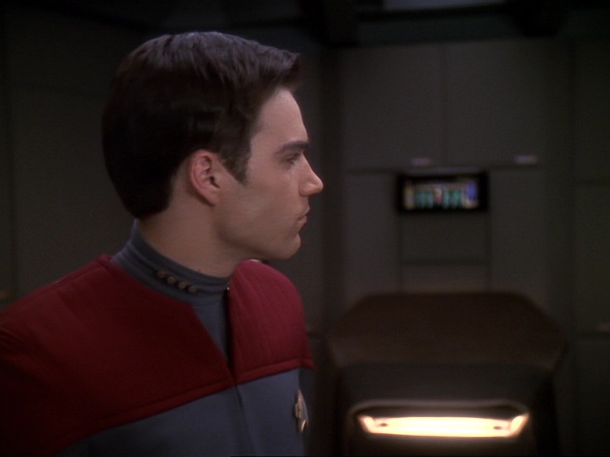extant_StarTrek_DS9_6x22-Valiant_1809.jpg