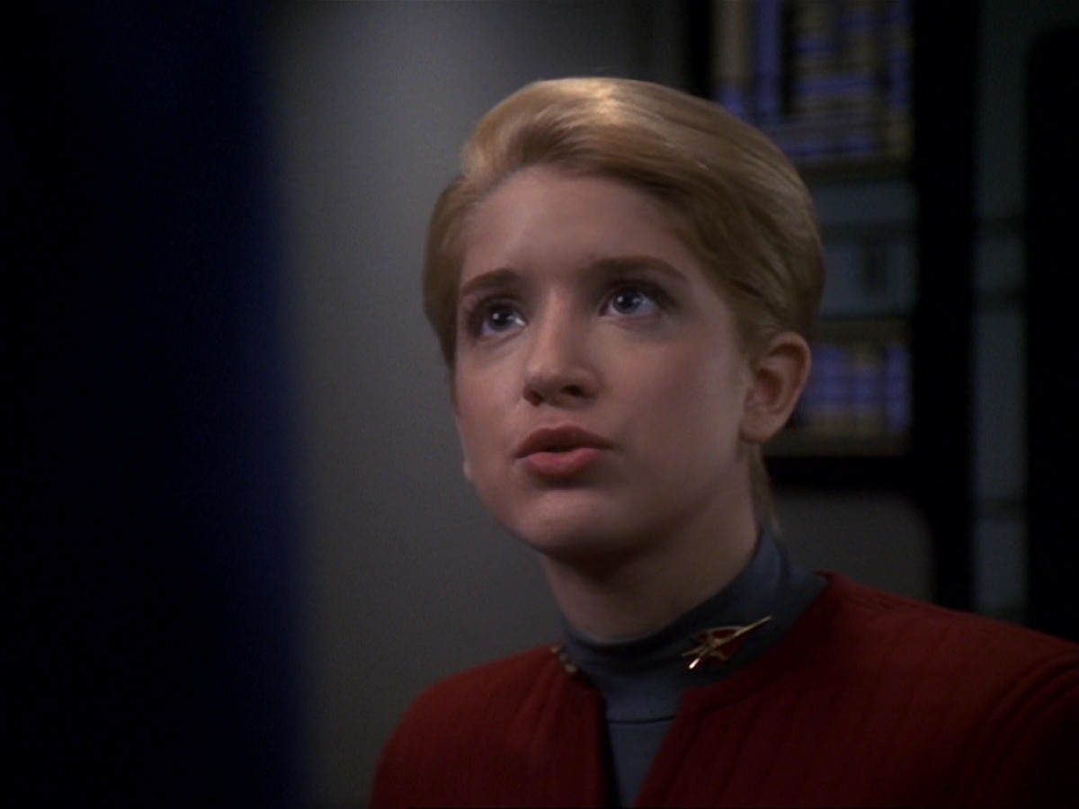 extant_StarTrek_DS9_6x22-Valiant_1886.jpg