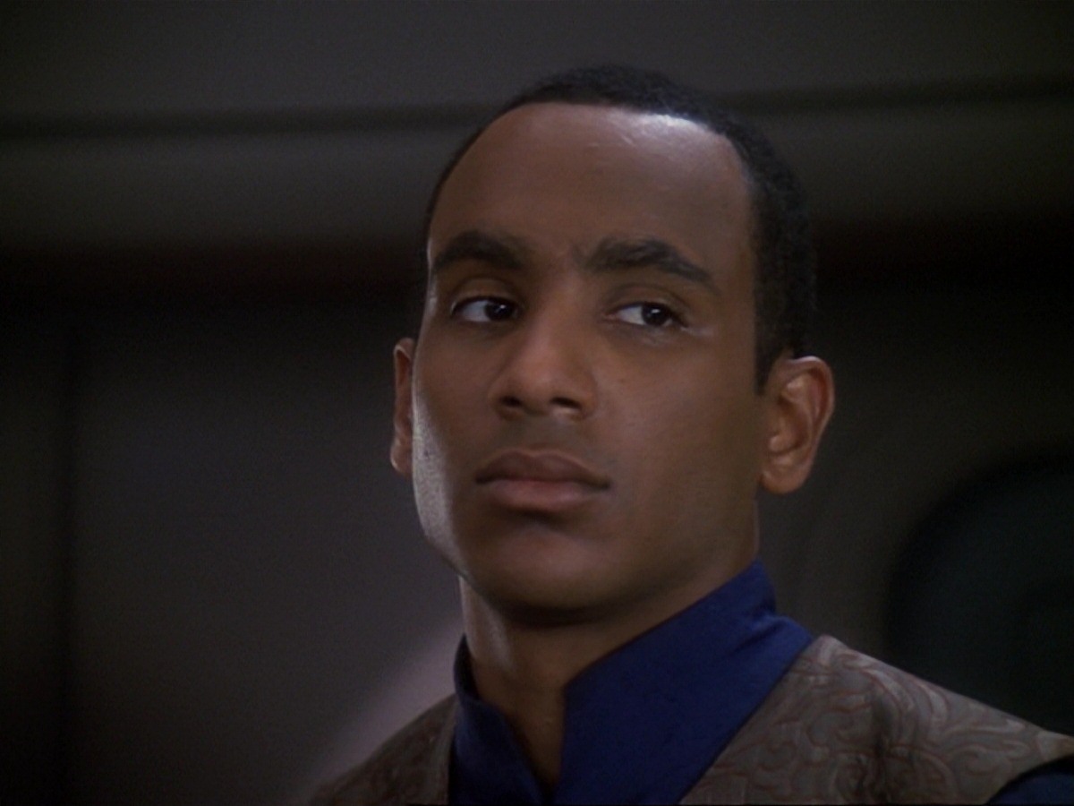 extant_StarTrek_DS9_6x22-Valiant_1989.jpg
