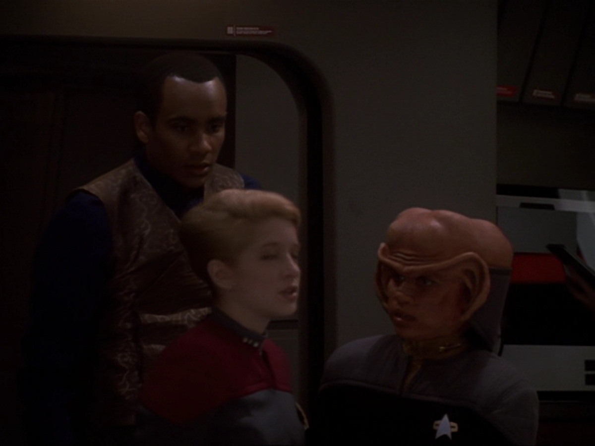 extant_StarTrek_DS9_6x22-Valiant_2181.jpg
