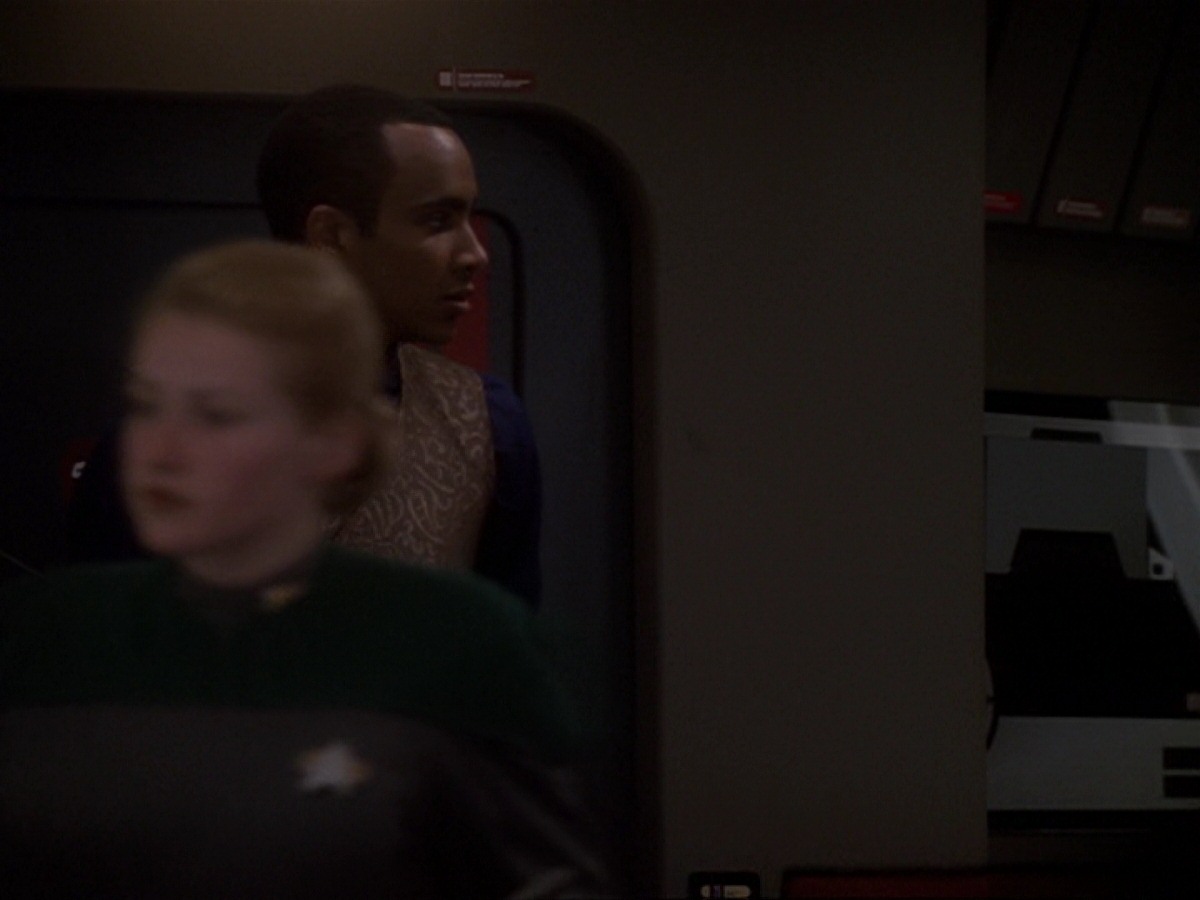 extant_StarTrek_DS9_6x22-Valiant_2191.jpg