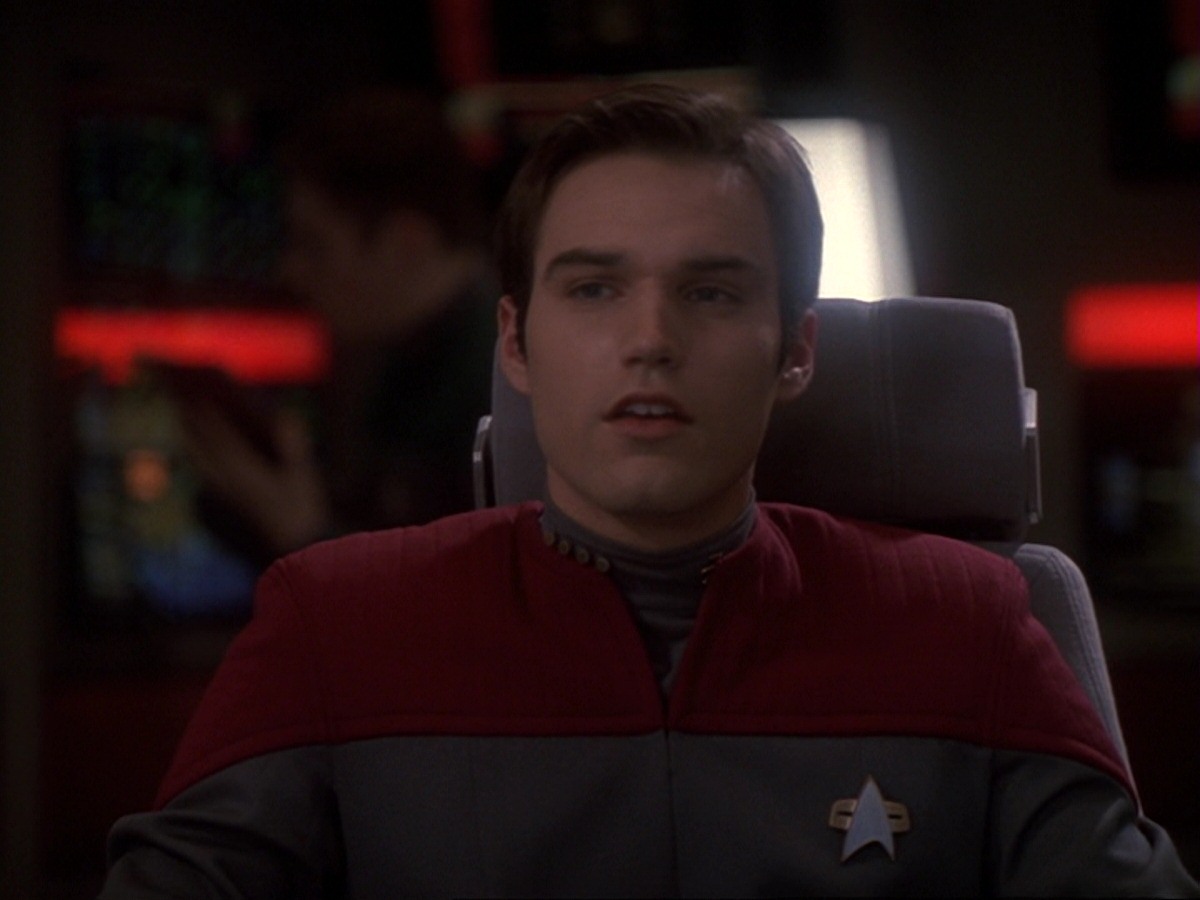 extant_StarTrek_DS9_6x22-Valiant_2218.jpg