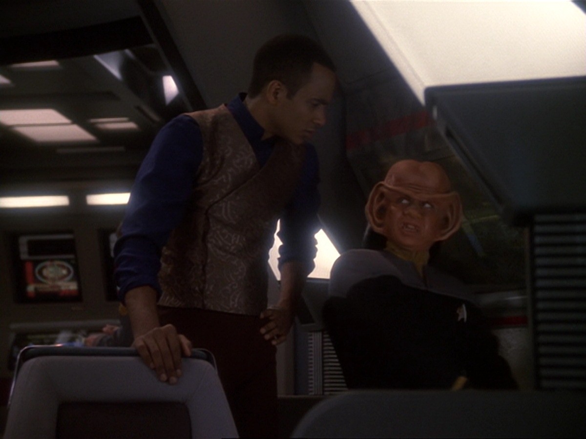 extant_StarTrek_DS9_6x22-Valiant_2241.jpg