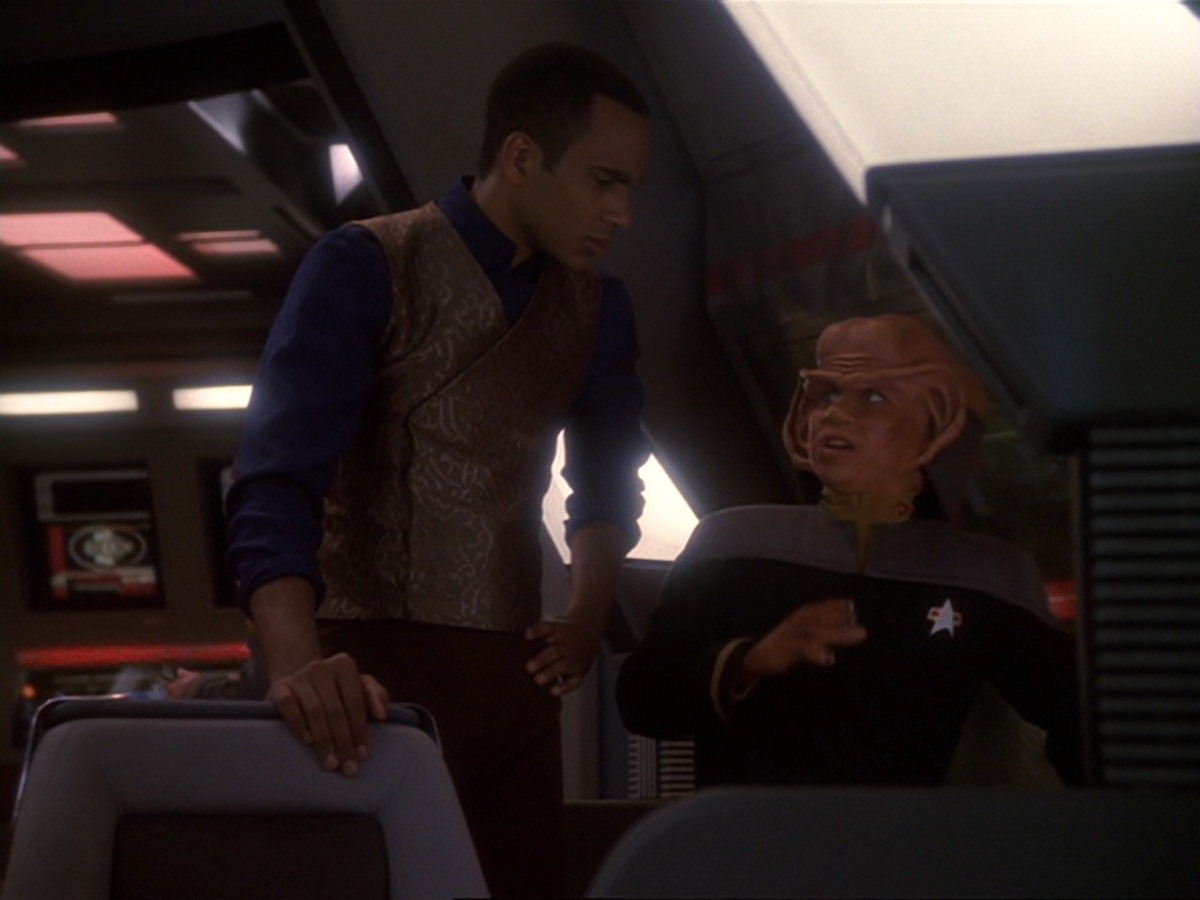 extant_StarTrek_DS9_6x22-Valiant_2243.jpg