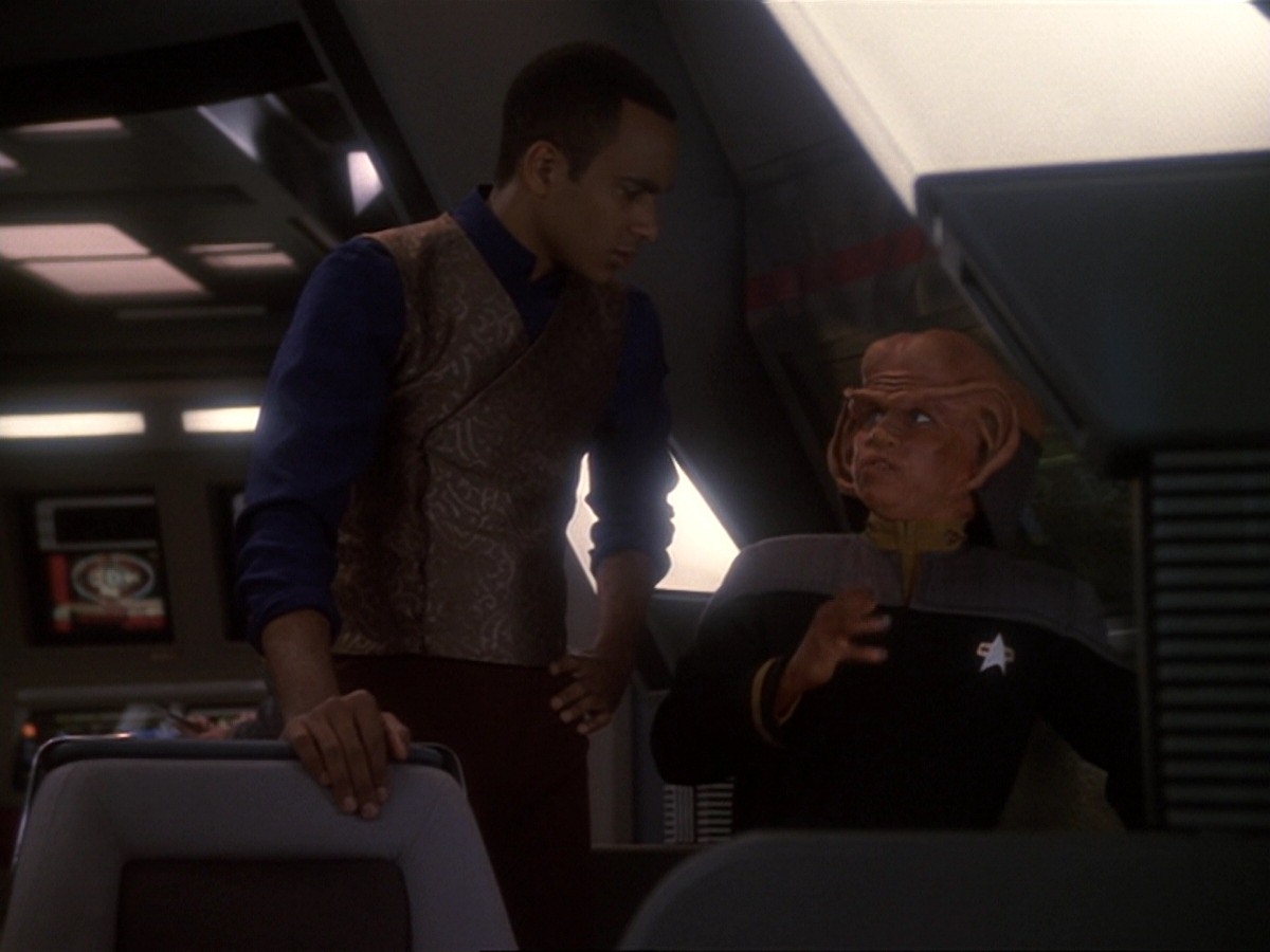extant_StarTrek_DS9_6x22-Valiant_2244.jpg