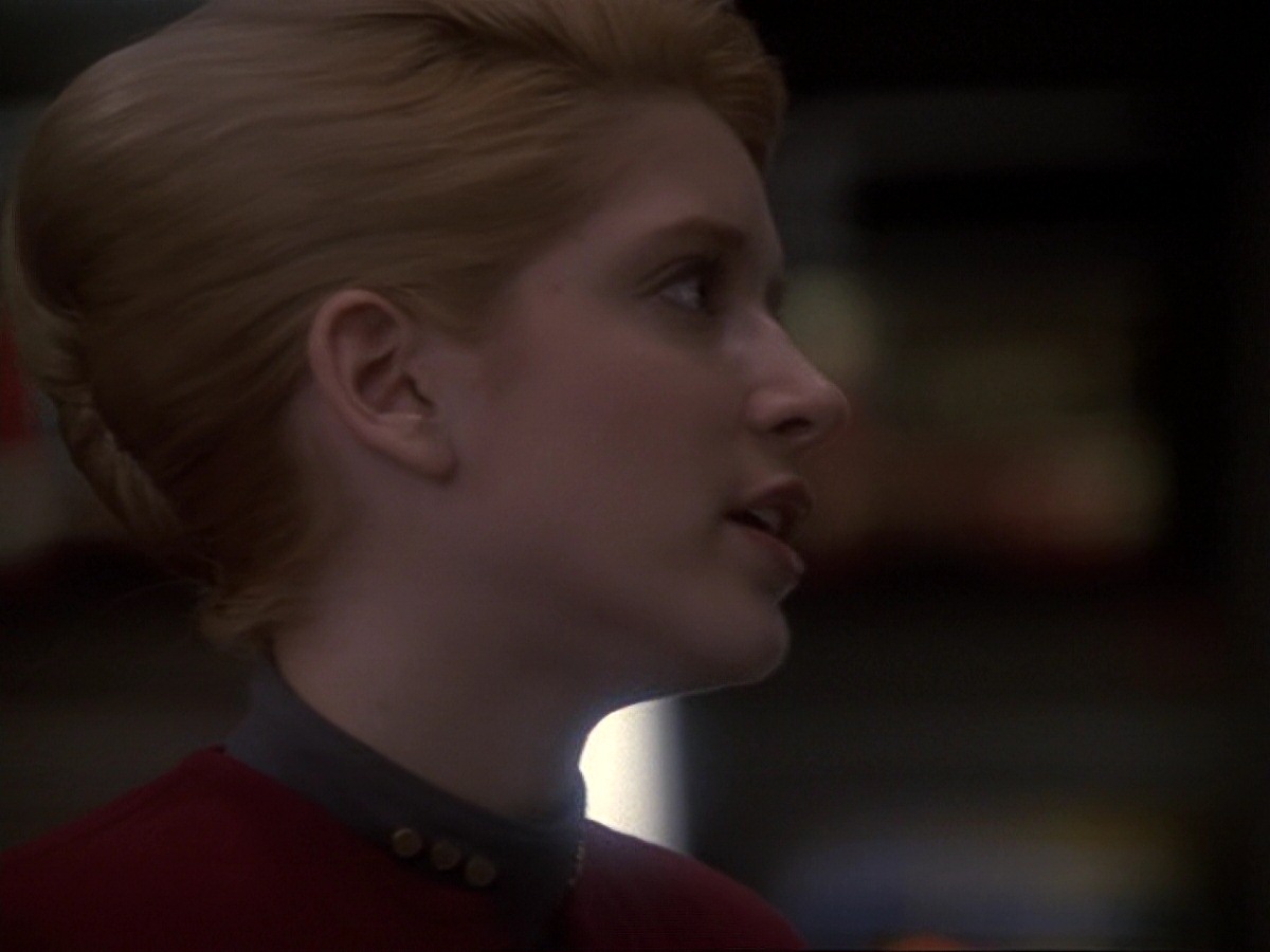 extant_StarTrek_DS9_6x22-Valiant_2253.jpg