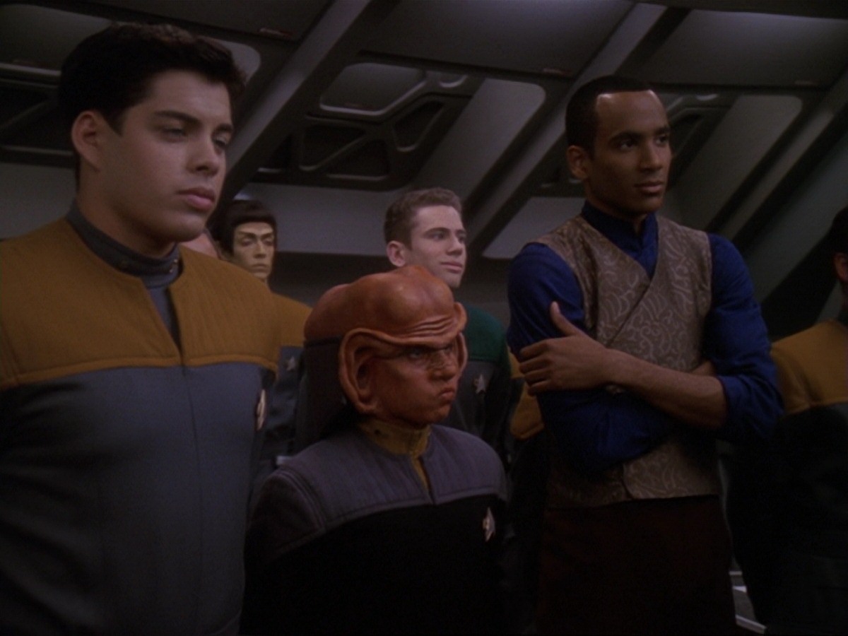 extant_StarTrek_DS9_6x22-Valiant_2333.jpg