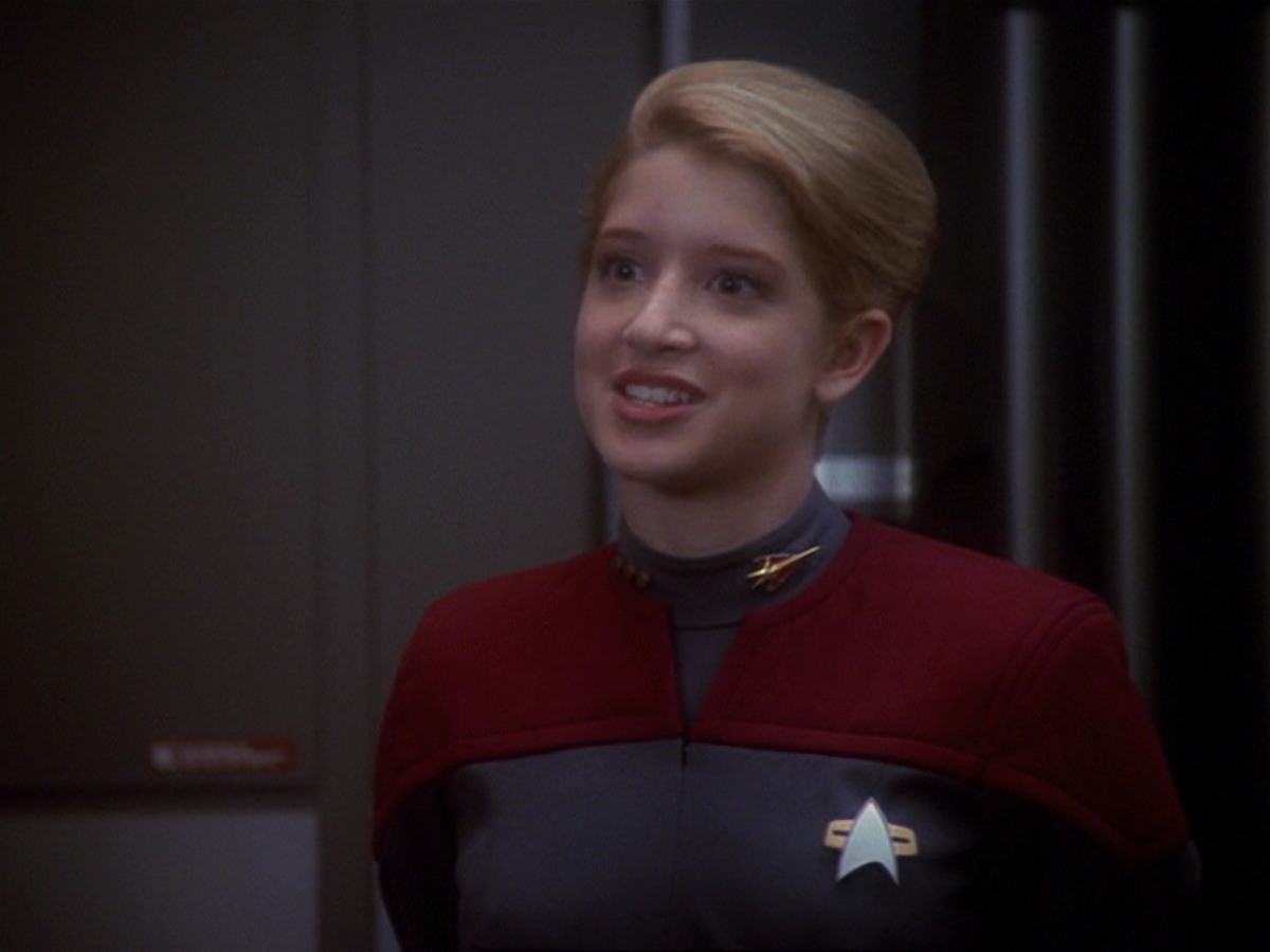 extant_StarTrek_DS9_6x22-Valiant_2380.jpg