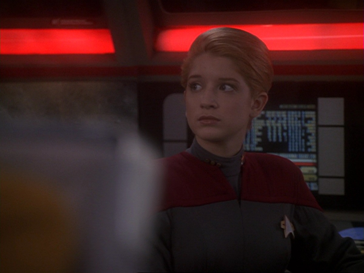 extant_StarTrek_DS9_6x22-Valiant_2800.jpg
