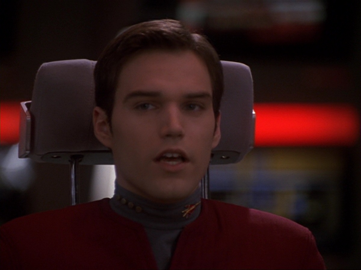 extant_StarTrek_DS9_6x22-Valiant_2835.jpg