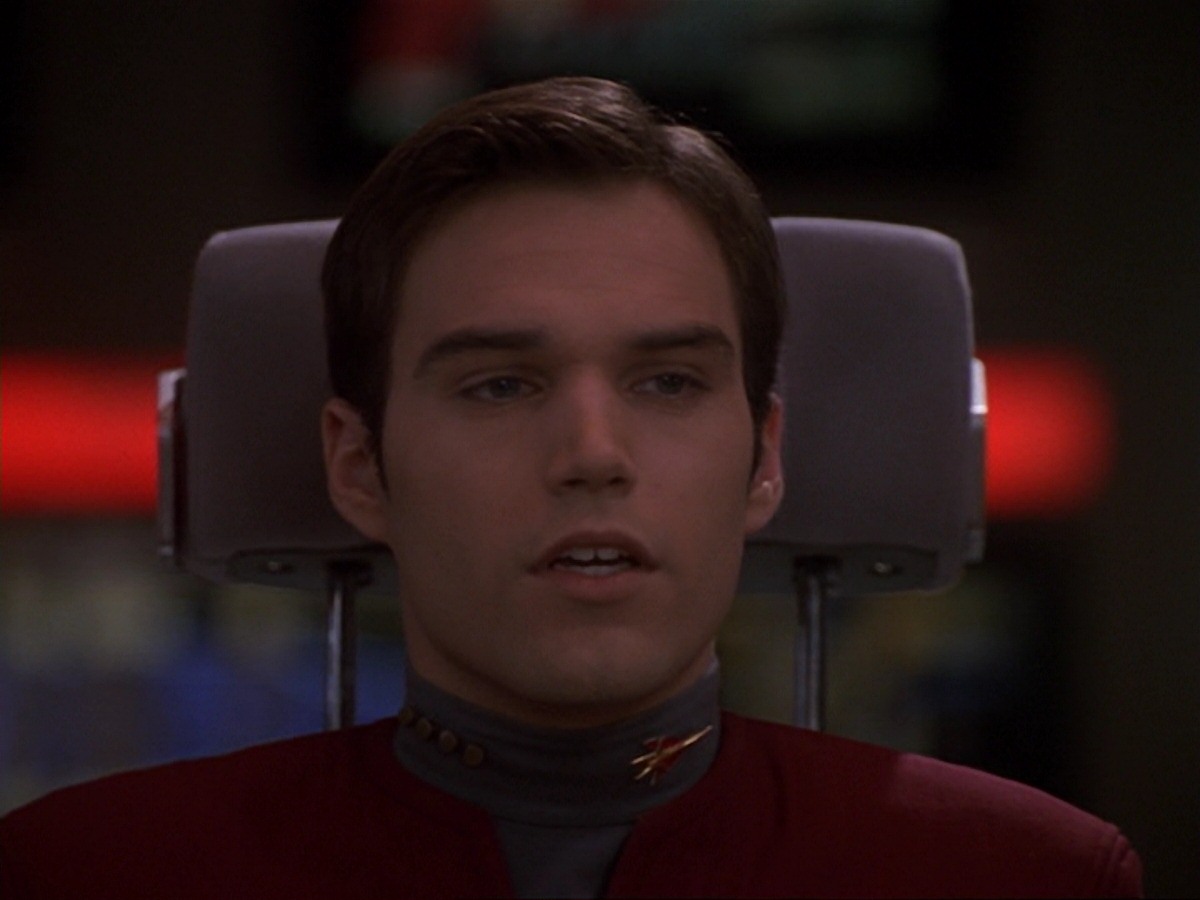 extant_StarTrek_DS9_6x22-Valiant_2864.jpg