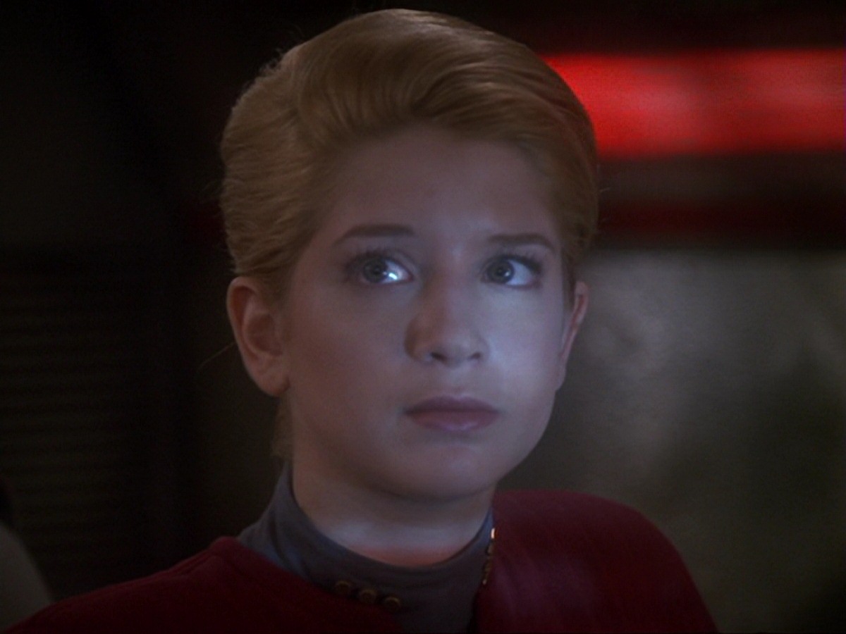 extant_StarTrek_DS9_6x22-Valiant_2937.jpg