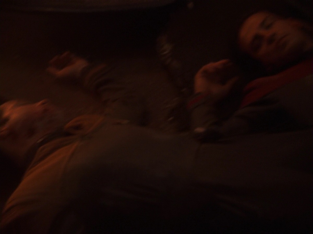 extant_StarTrek_DS9_6x22-Valiant_3266.jpg