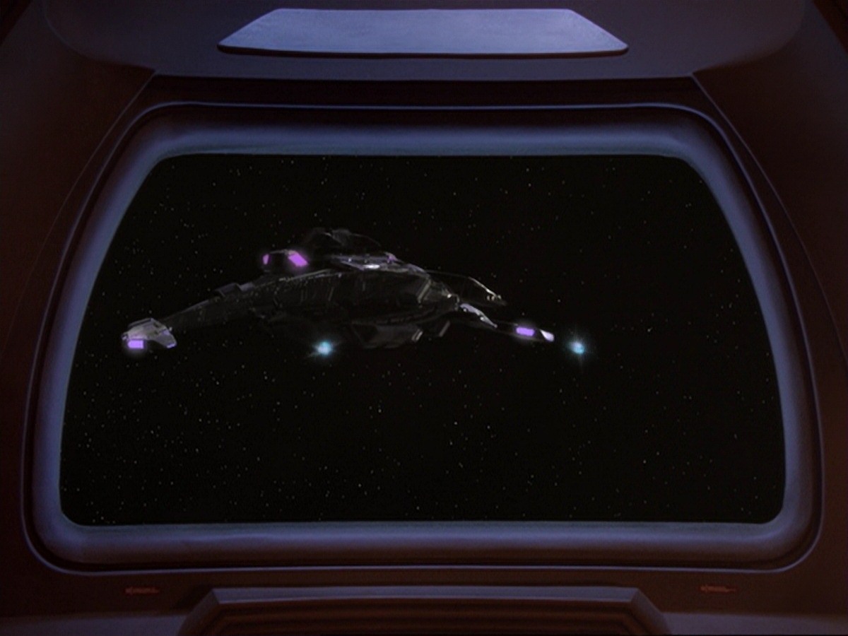extant_StarTrek_DS9_6x22-Valiant_3290.jpg