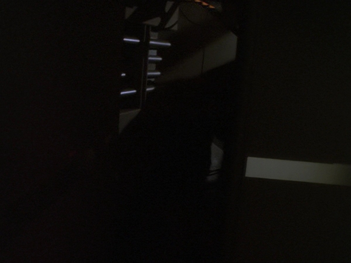 extant_StarTrek_DS9_6x22-Valiant_3361.jpg