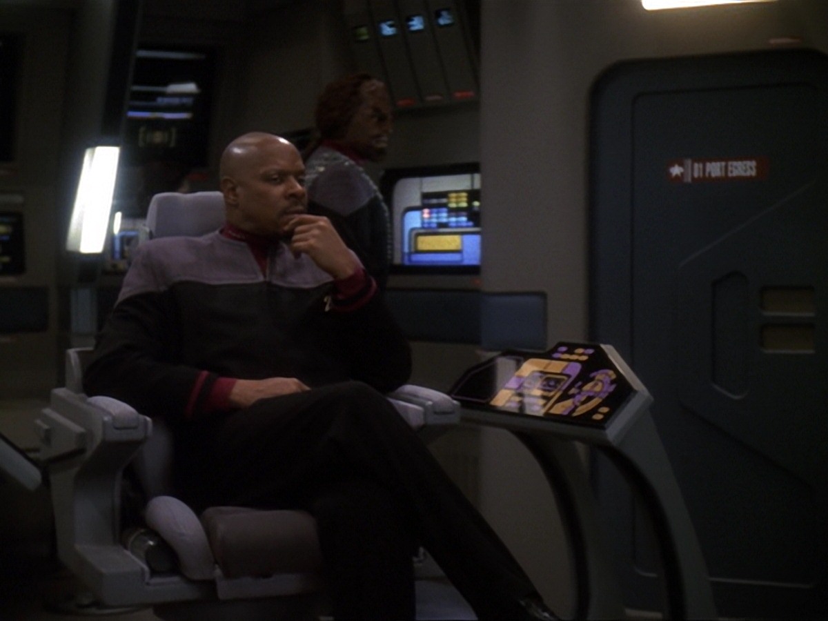 extant_StarTrek_DS9_6x22-Valiant_3418.jpg