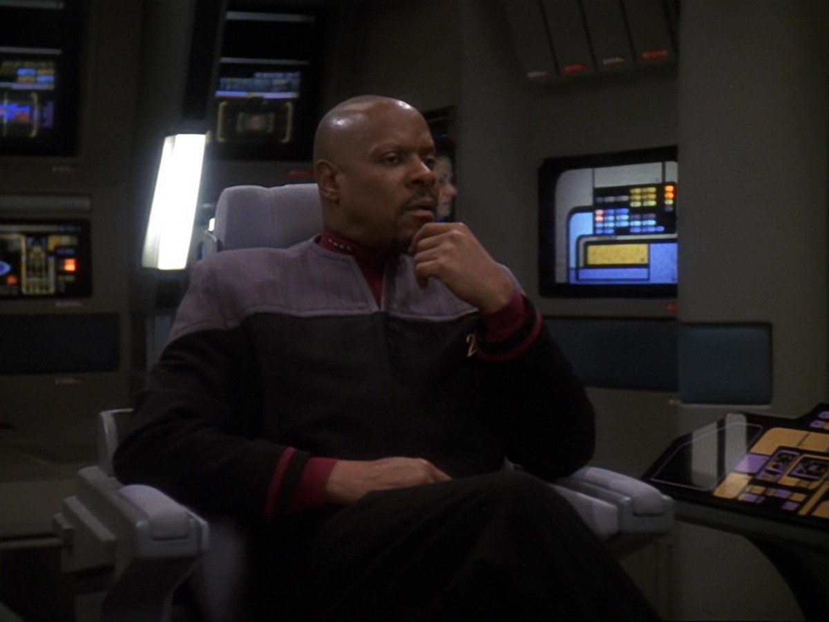 extant_StarTrek_DS9_6x22-Valiant_3423.jpg