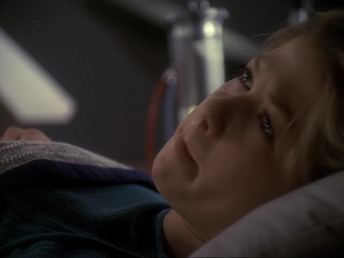 extant_StarTrek_DS9_6x22-Valiant_3722.jpg