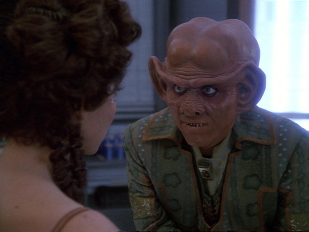 extant_StarTrek_DS9_6x23-ProfitAndLace_0119.jpg
