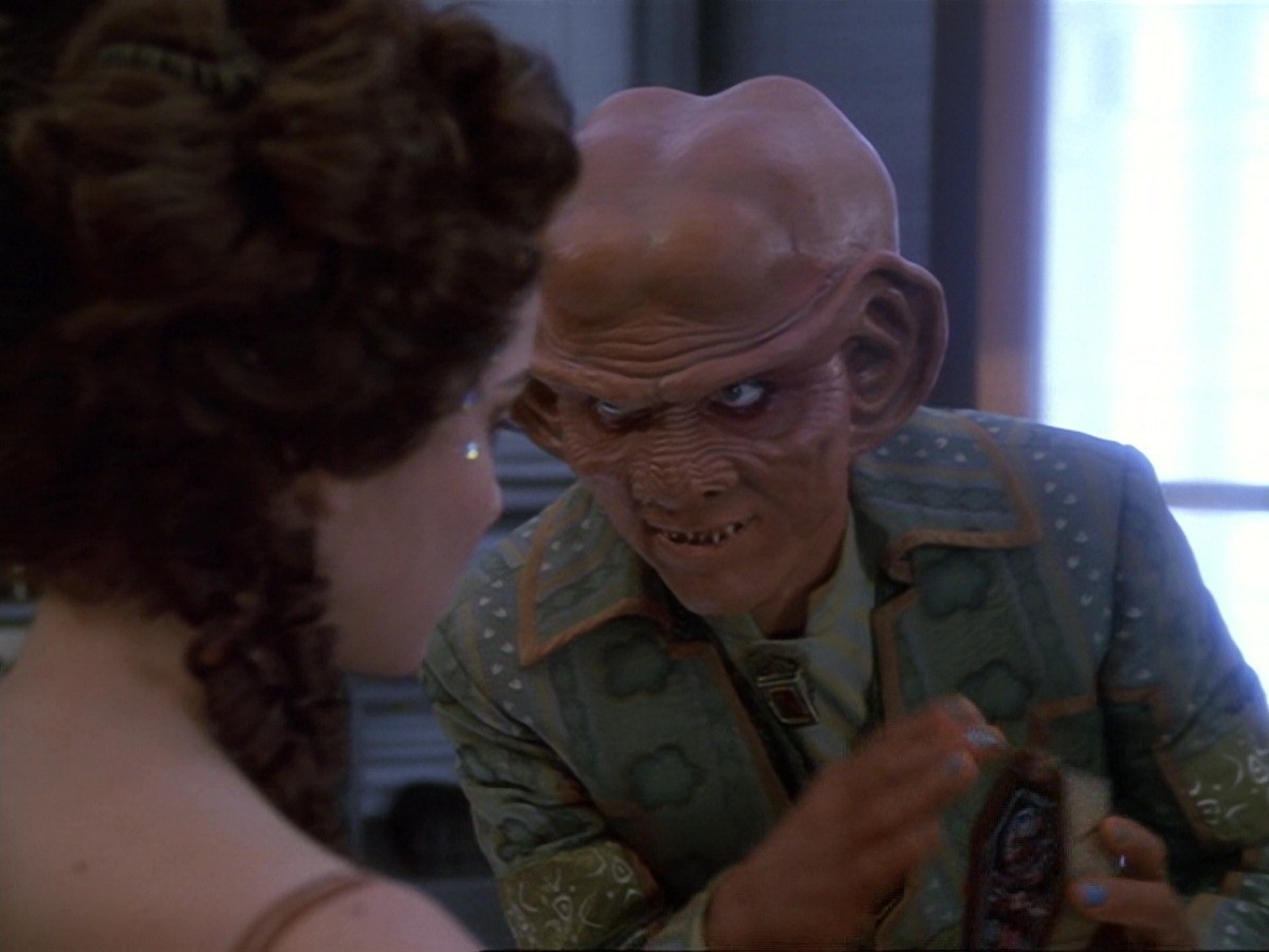 extant_StarTrek_DS9_6x23-ProfitAndLace_0126.jpg