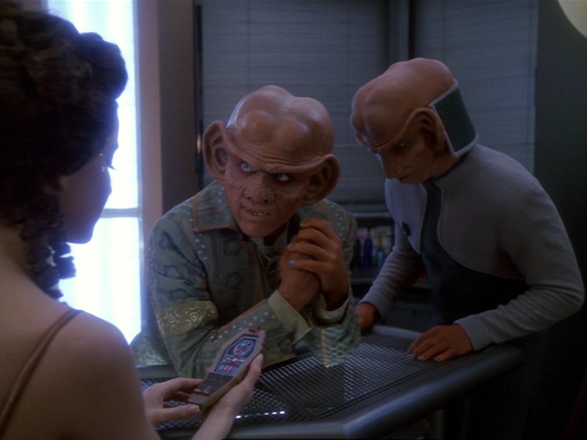 extant_StarTrek_DS9_6x23-ProfitAndLace_0191.jpg