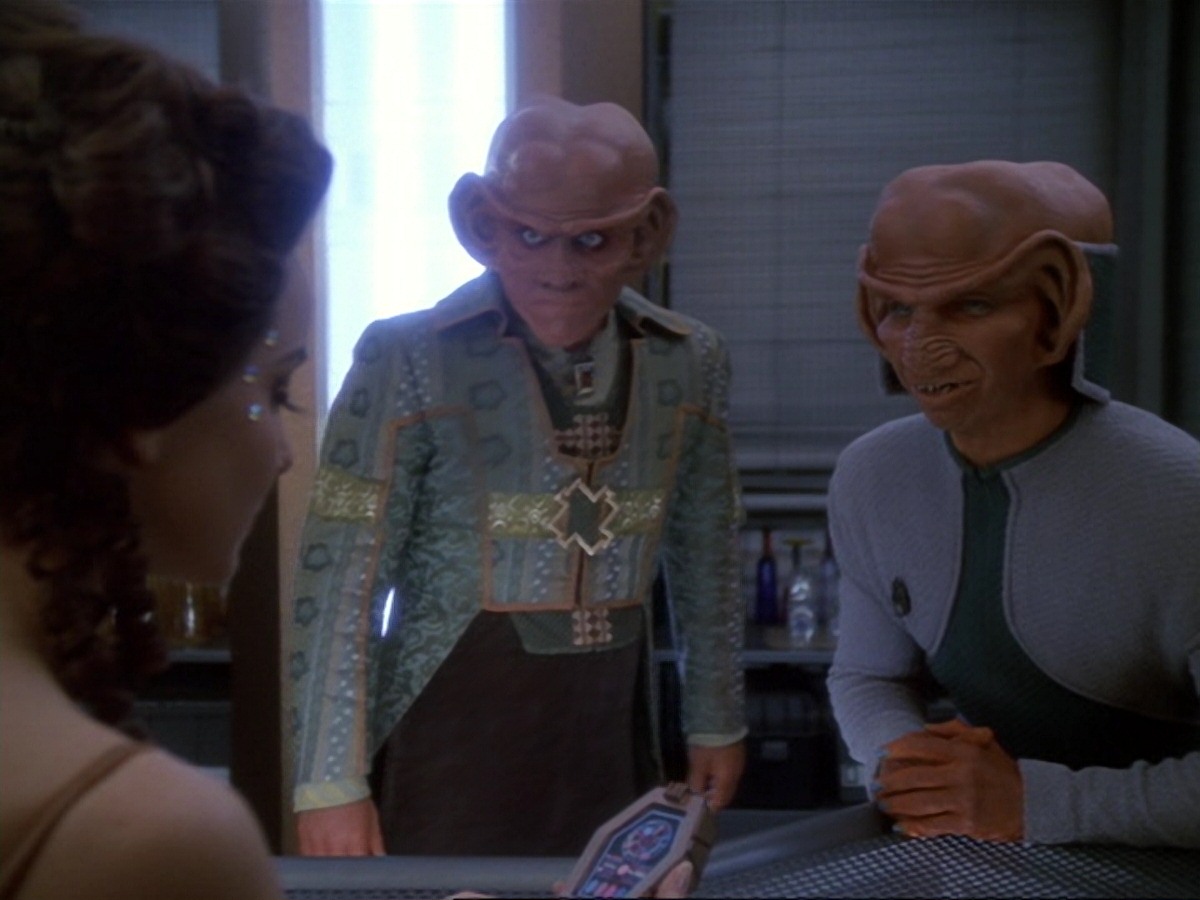 extant_StarTrek_DS9_6x23-ProfitAndLace_0243.jpg