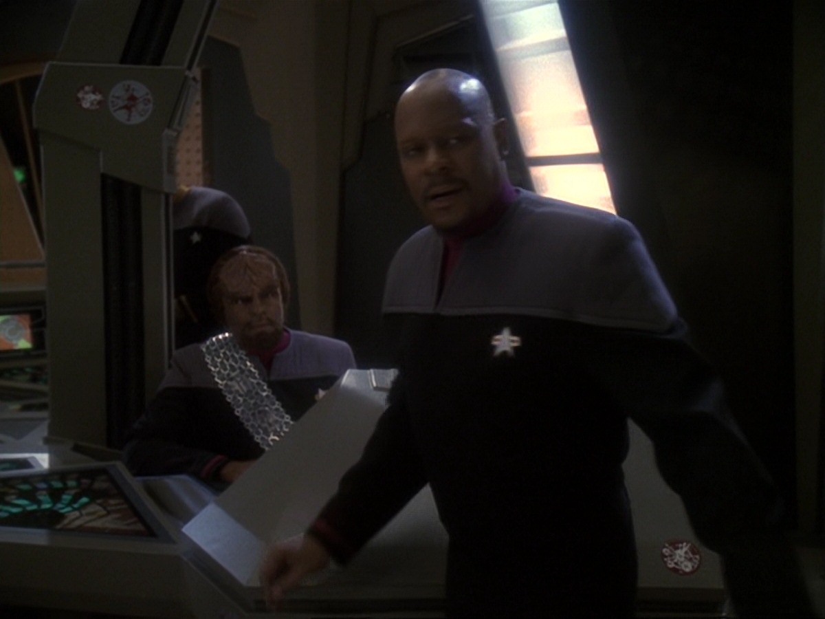 extant_StarTrek_DS9_6x23-ProfitAndLace_0259.jpg