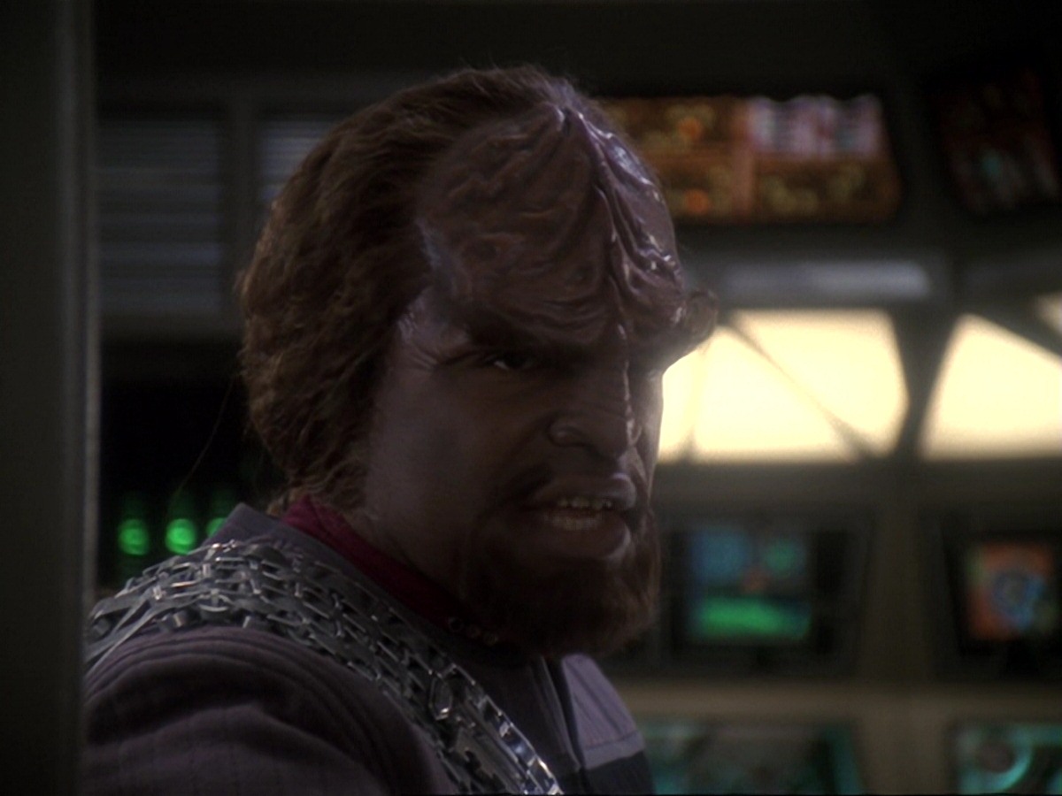 extant_StarTrek_DS9_6x23-ProfitAndLace_0287.jpg