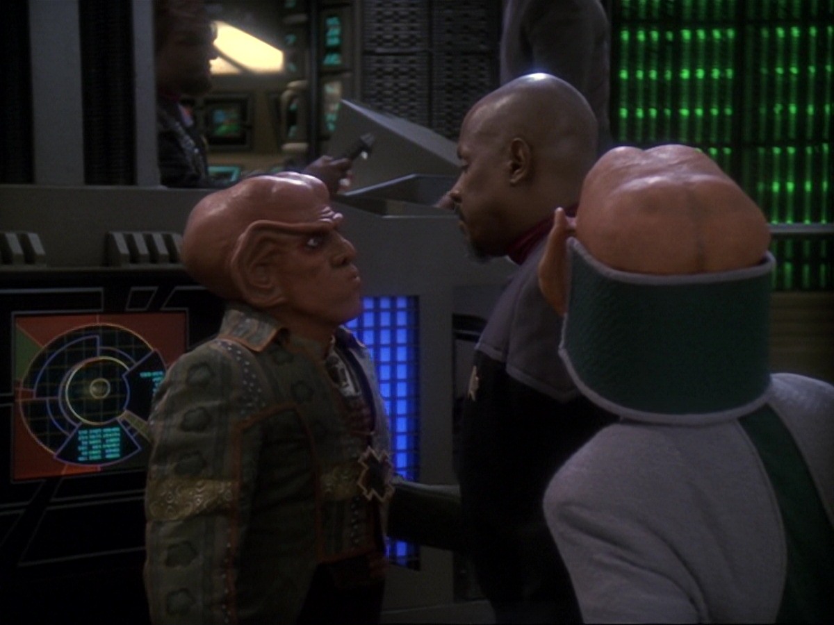 extant_StarTrek_DS9_6x23-ProfitAndLace_0288.jpg