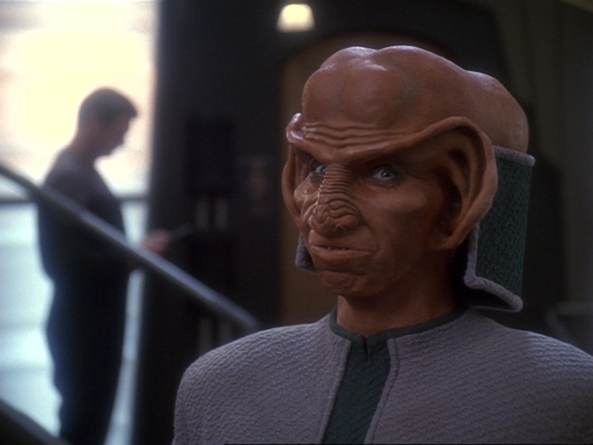 extant_StarTrek_DS9_6x23-ProfitAndLace_0322.jpg