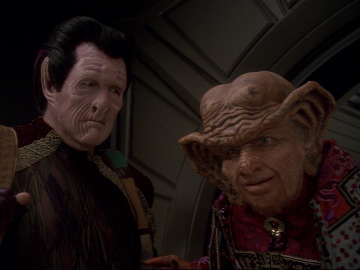 extant_StarTrek_DS9_6x23-ProfitAndLace_0416.jpg
