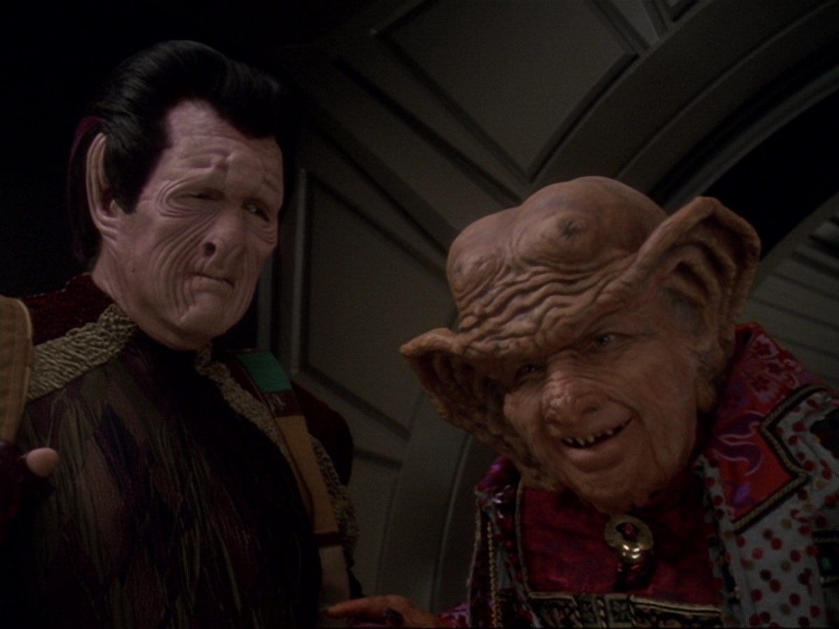 extant_StarTrek_DS9_6x23-ProfitAndLace_0420.jpg