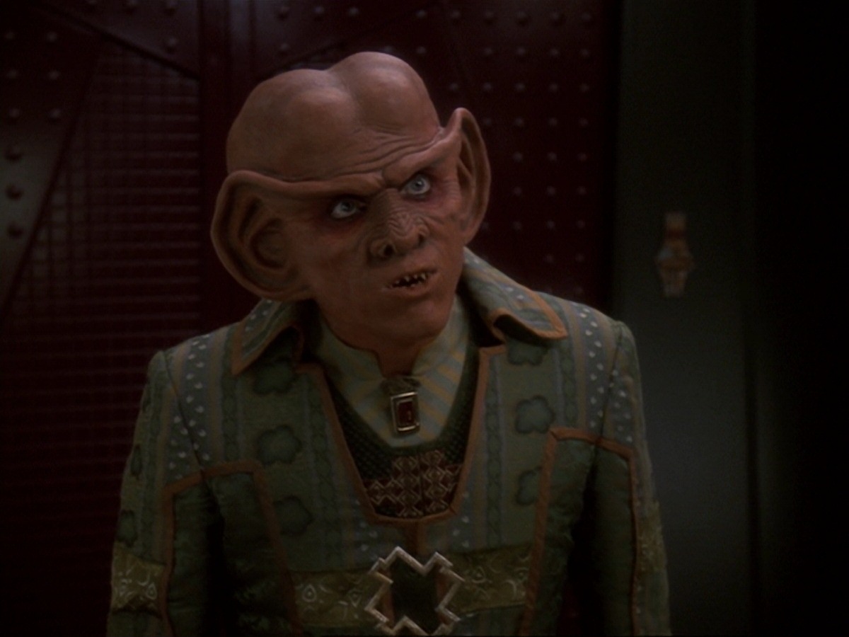 extant_StarTrek_DS9_6x23-ProfitAndLace_0442.jpg