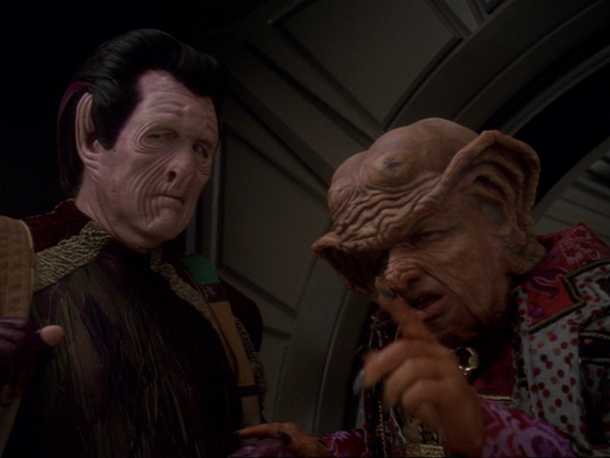extant_StarTrek_DS9_6x23-ProfitAndLace_0463.jpg
