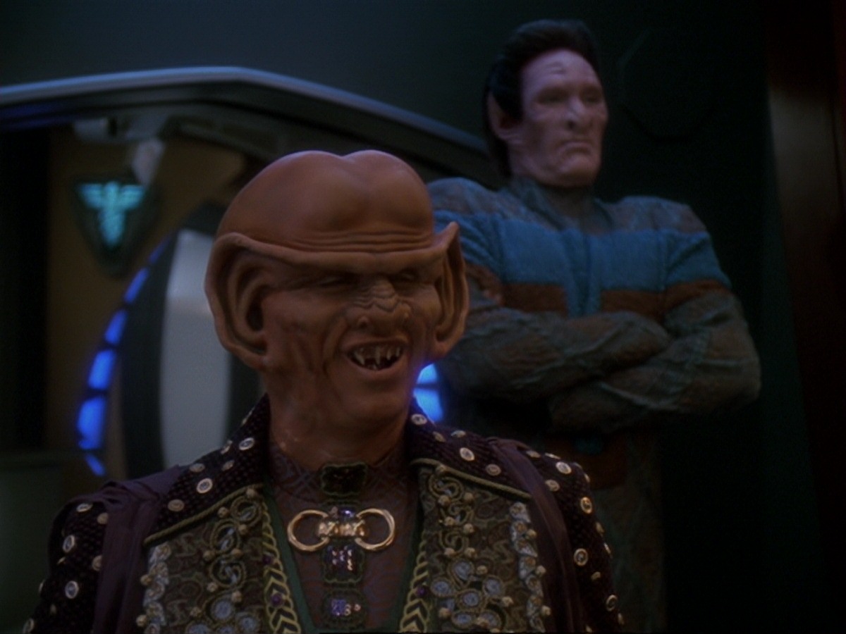 extant_StarTrek_DS9_6x23-ProfitAndLace_1164.jpg