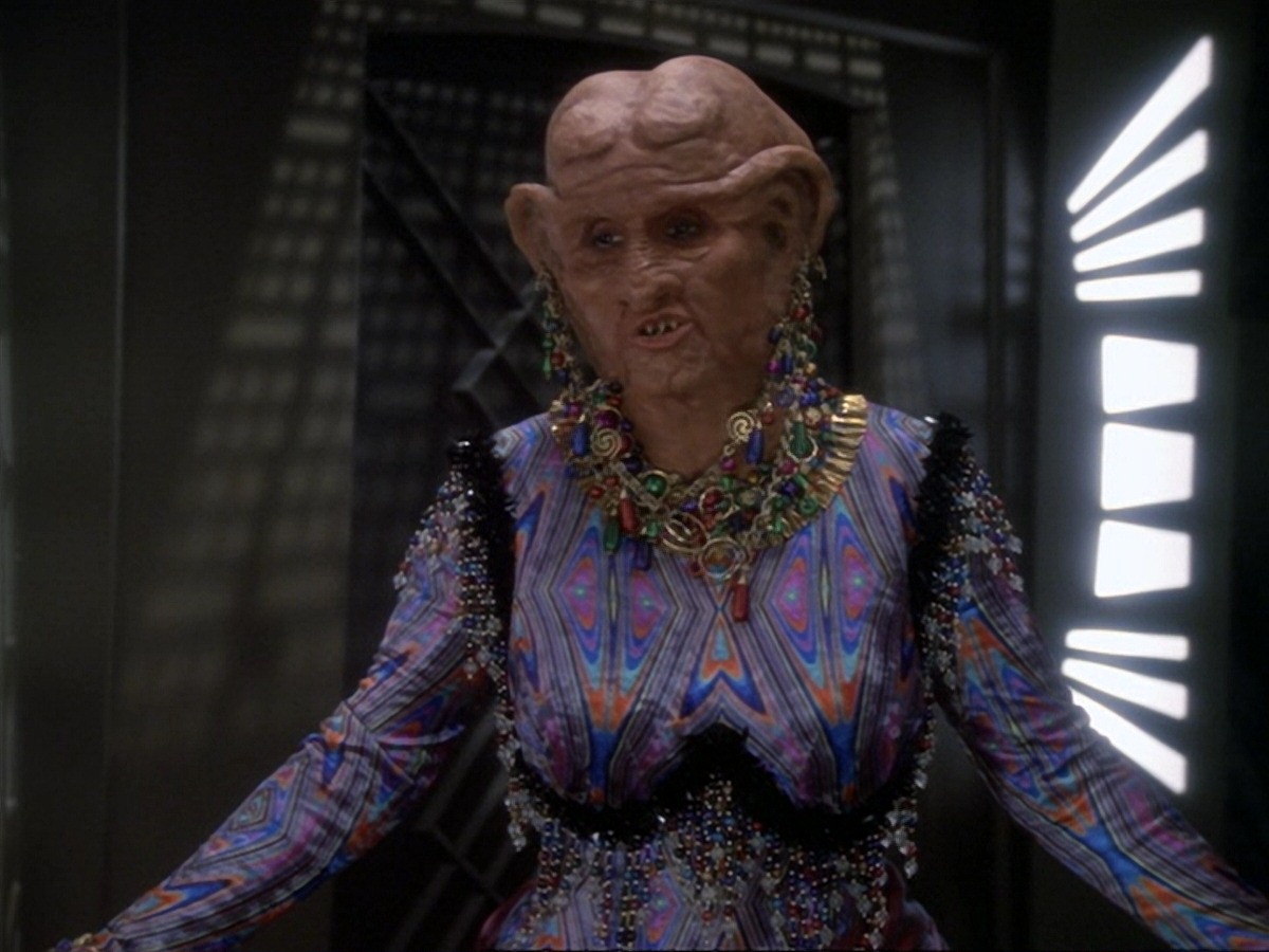 extant_StarTrek_DS9_6x23-ProfitAndLace_1419.jpg