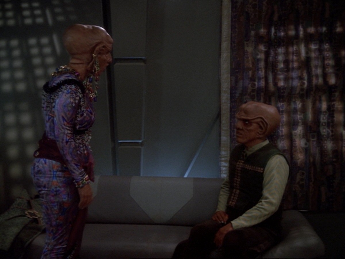 extant_StarTrek_DS9_6x23-ProfitAndLace_1445.jpg