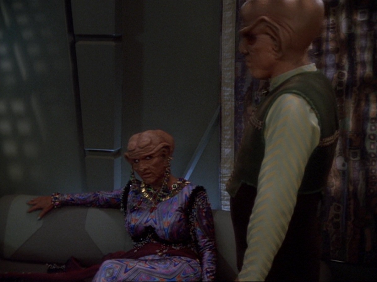 extant_StarTrek_DS9_6x23-ProfitAndLace_1532.jpg