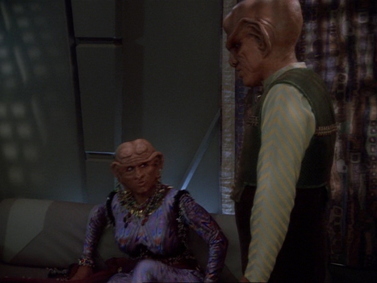 extant_StarTrek_DS9_6x23-ProfitAndLace_1533.jpg
