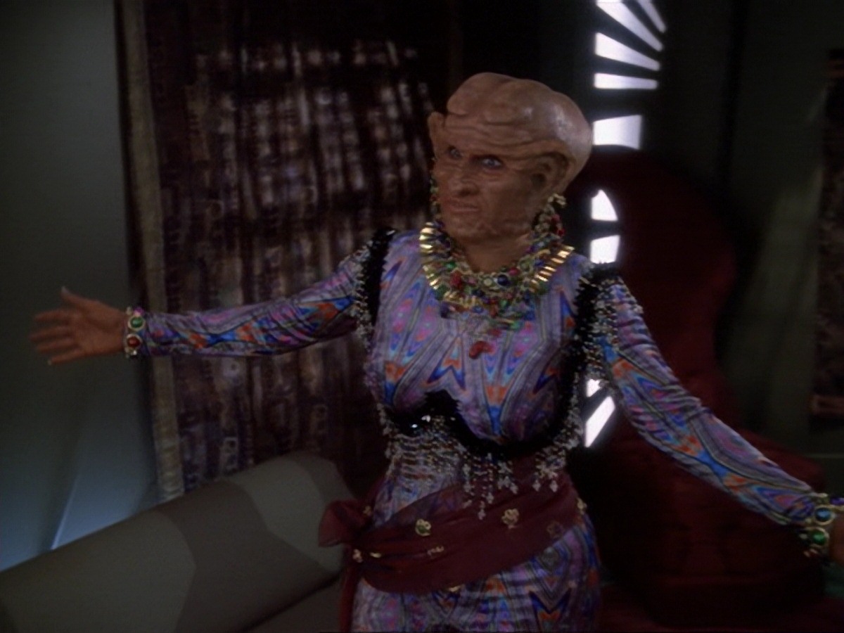 extant_StarTrek_DS9_6x23-ProfitAndLace_1560.jpg