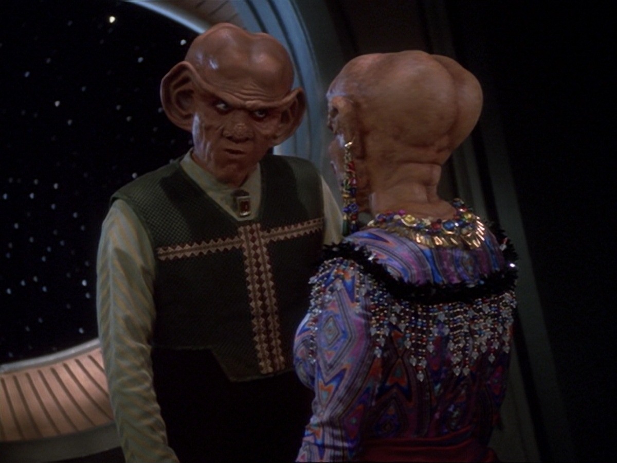 extant_StarTrek_DS9_6x23-ProfitAndLace_1579.jpg