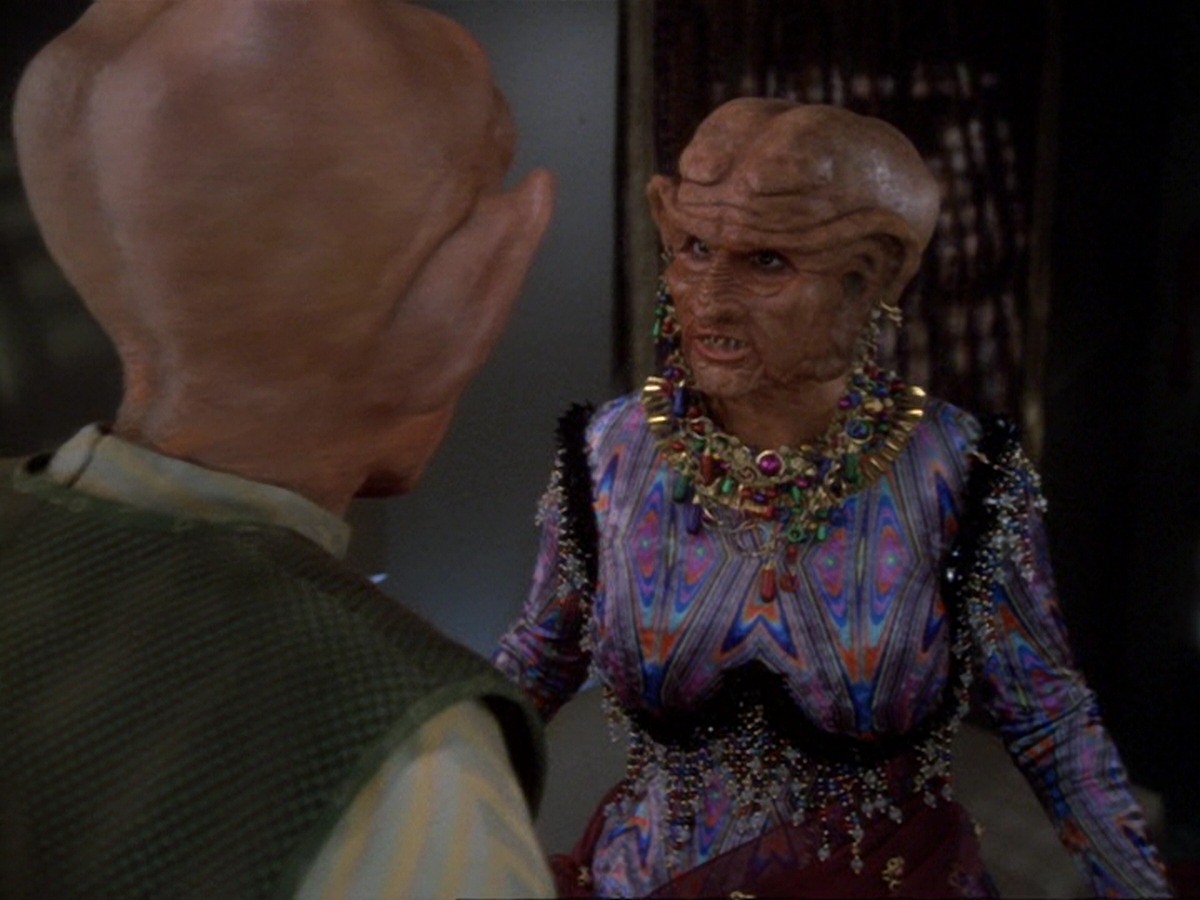 extant_StarTrek_DS9_6x23-ProfitAndLace_1587.jpg