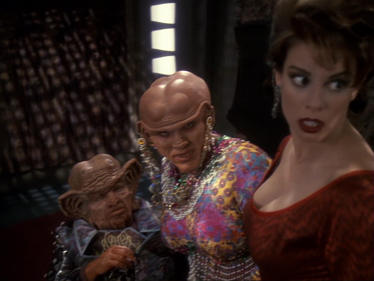 extant_StarTrek_DS9_6x23-ProfitAndLace_2209.jpg