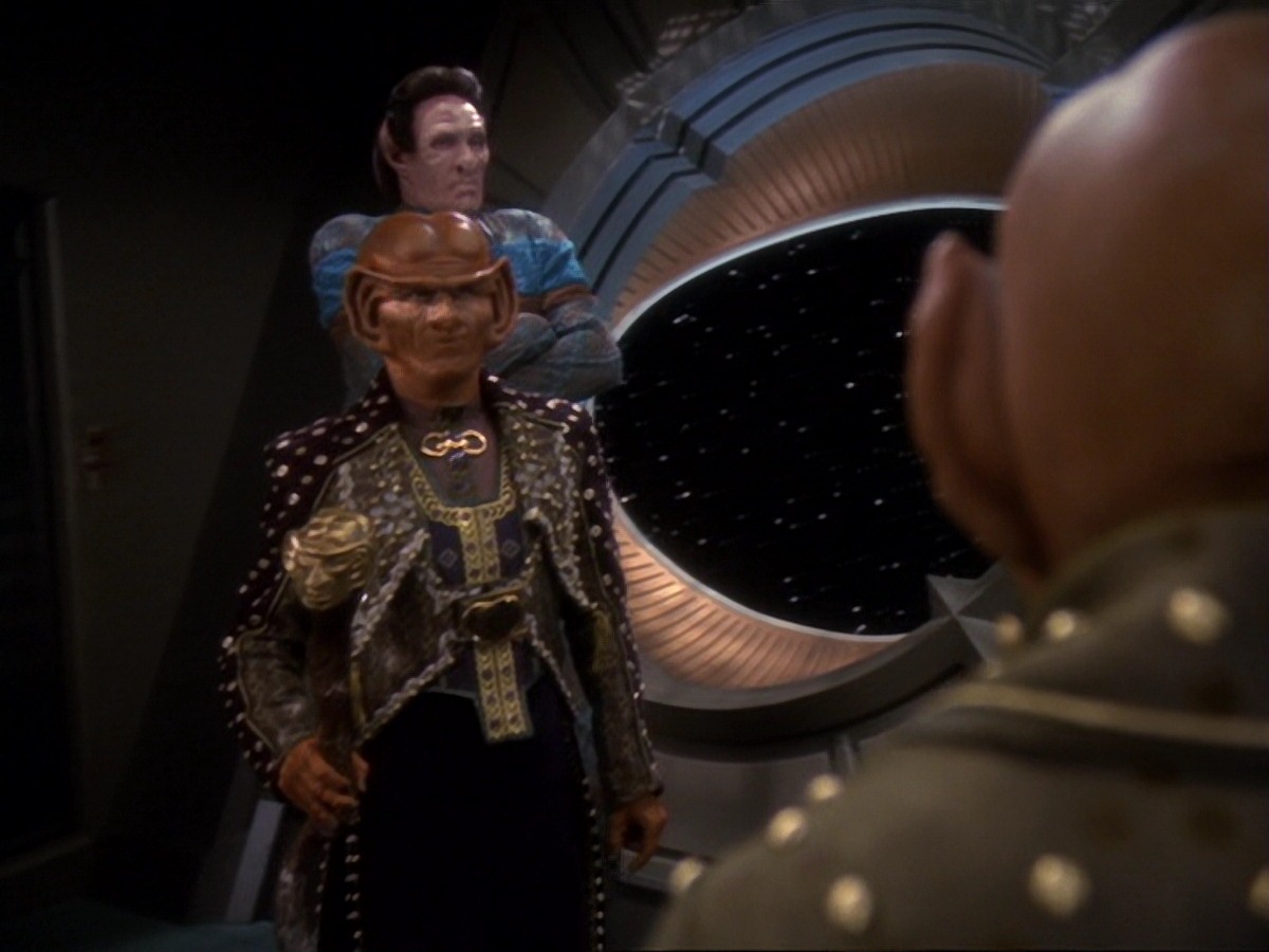 extant_StarTrek_DS9_6x23-ProfitAndLace_3268.jpg