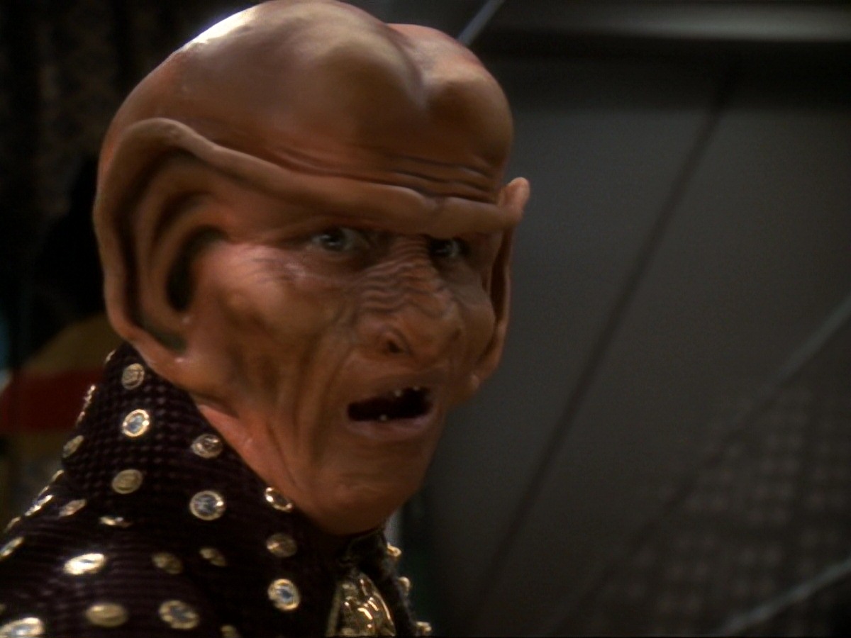 extant_StarTrek_DS9_6x23-ProfitAndLace_3392.jpg